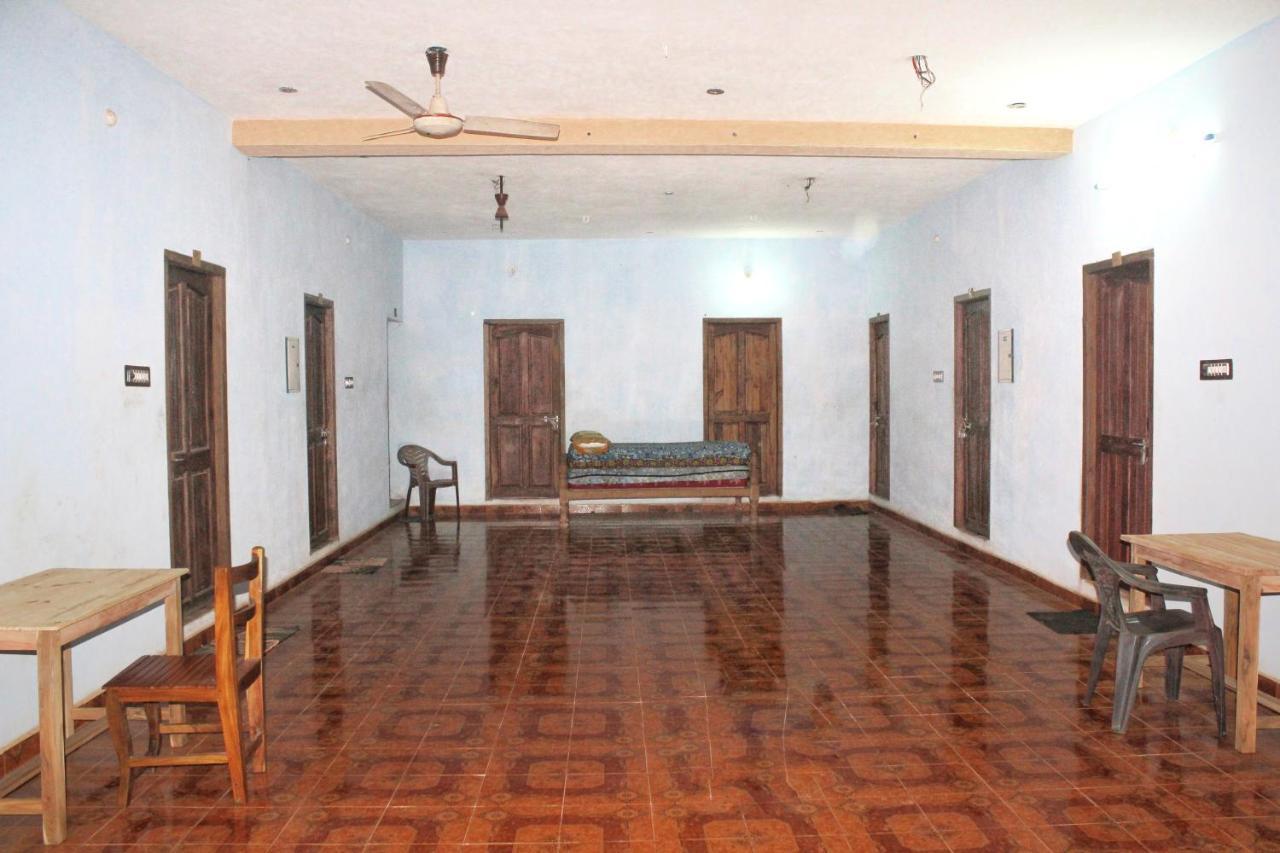 Auro Gv Guest House Auroville Dış mekan fotoğraf