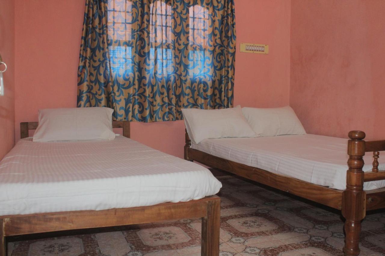 Auro Gv Guest House Auroville Dış mekan fotoğraf